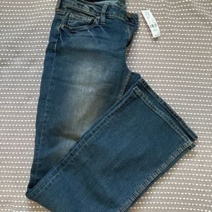 Curvy bootcut jeans